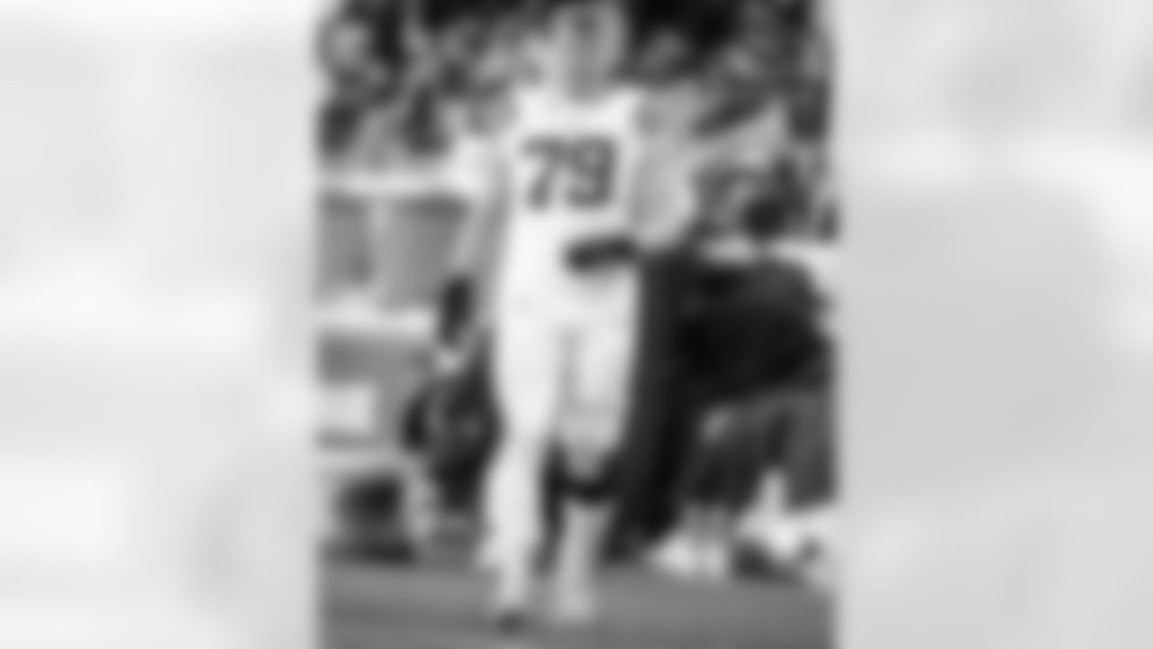 T Bernhard Raimann #79