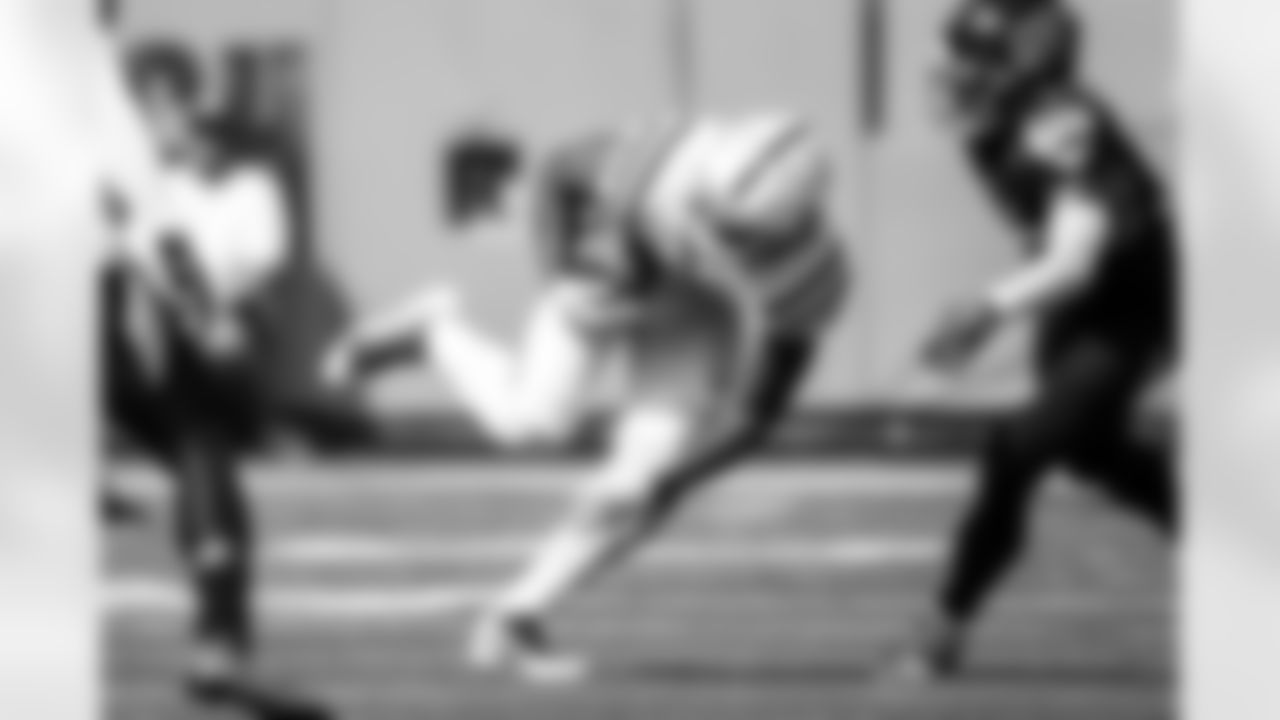 TE Drew Ogletree #85