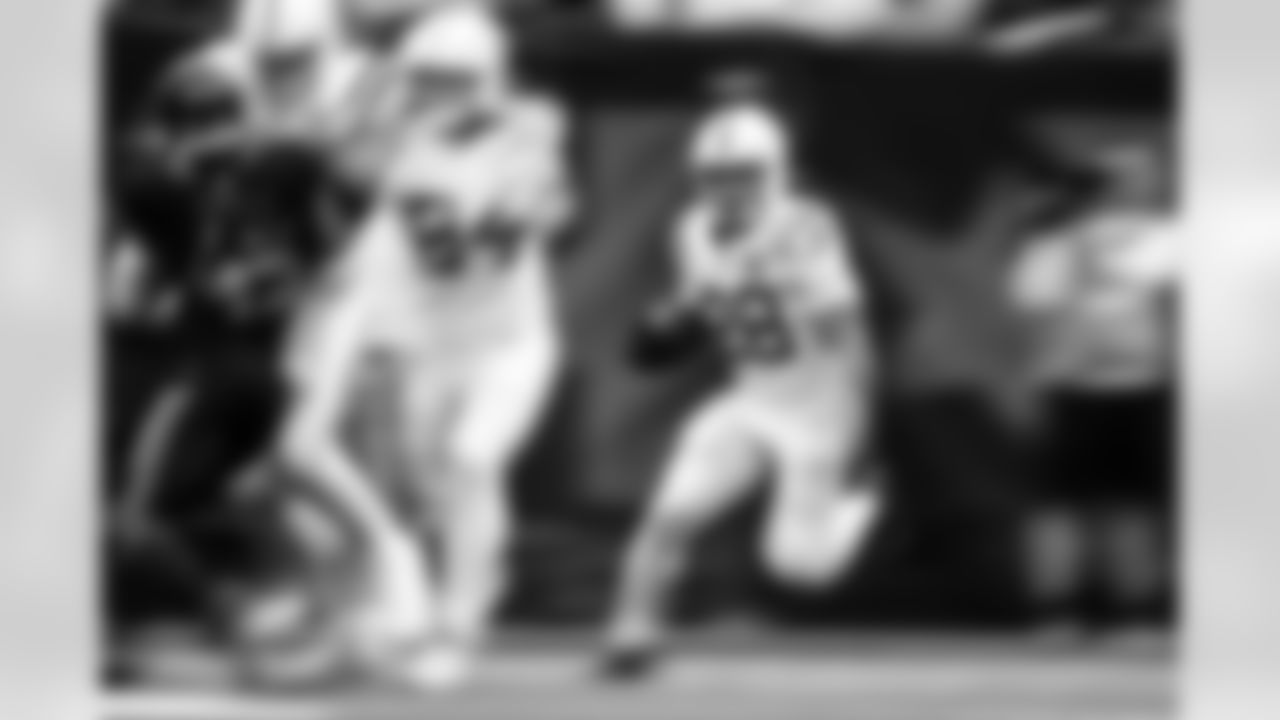 RB Jonathan Taylor #28