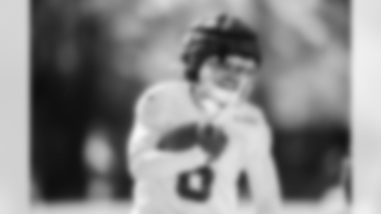 WR Anthony Gould #6