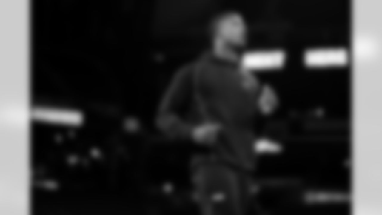 Ohio State linebacker Sonny Styles (25) participates in a drill during the 2026 NFL Scouting Combine on Thursday, February 26, 2026 in Indianapolis, Indiana. (Cooper Neill/NFL)