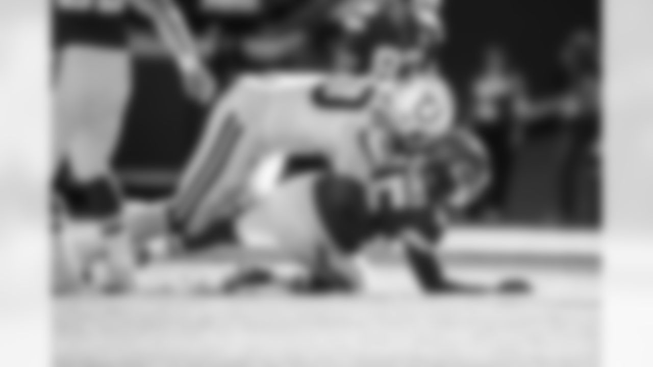 DT Grover Stewart #90