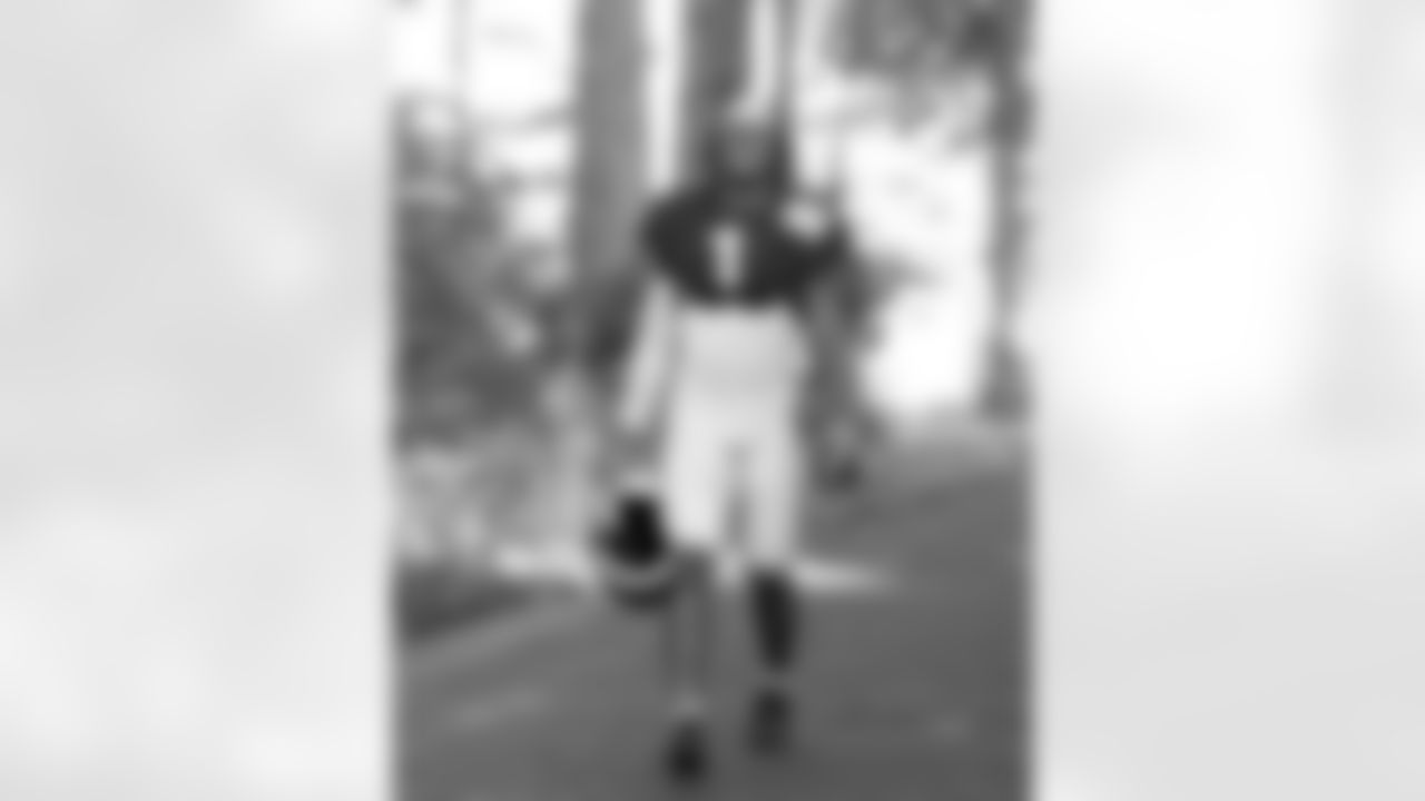 1 WR Josh Downs