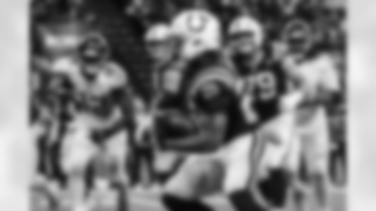 RB Jonathan Taylor #28