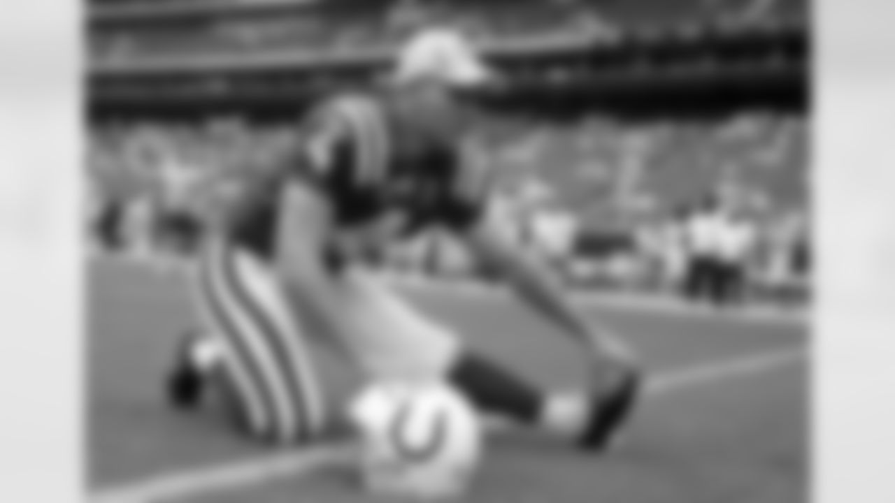 2011_00911_HOU070_macht