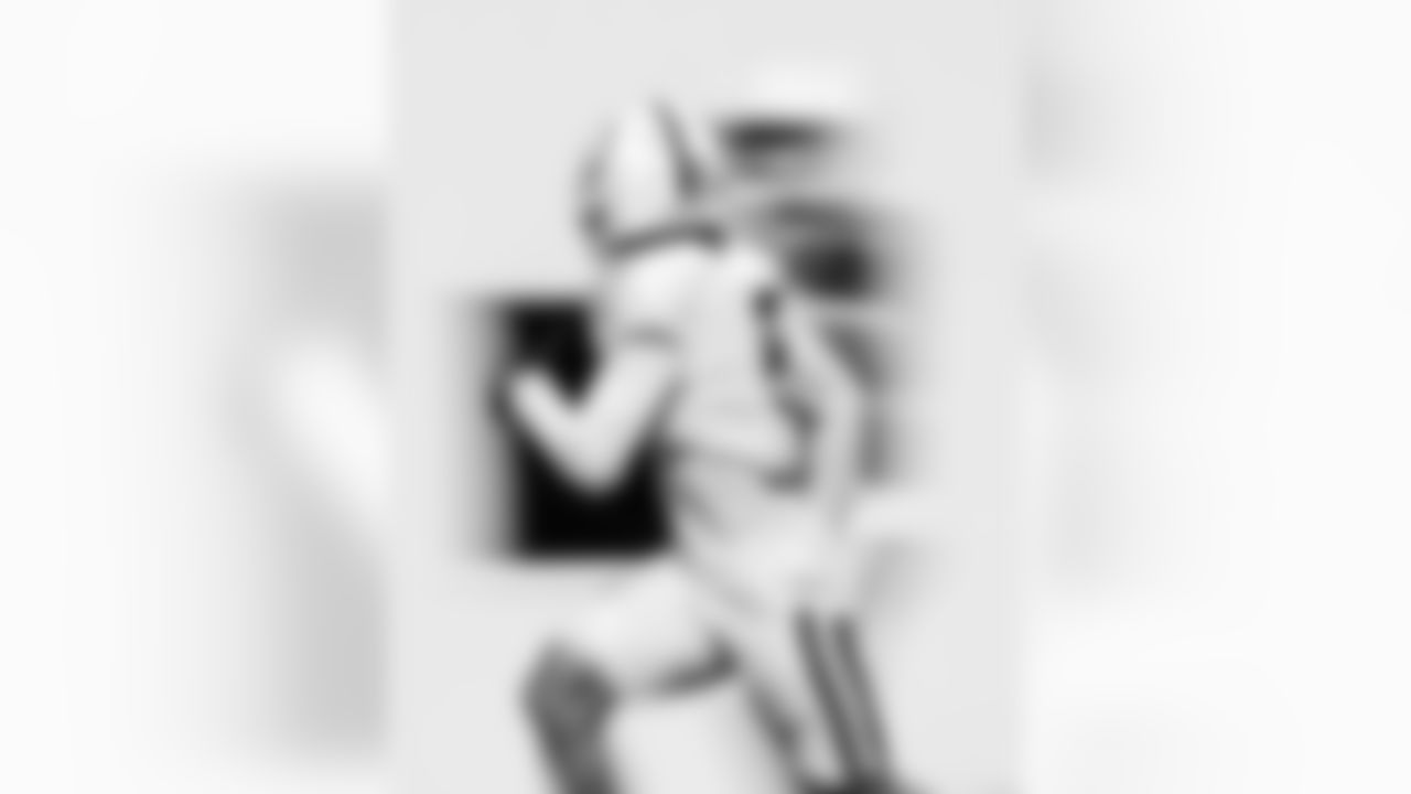 WR Anthony Gould #6