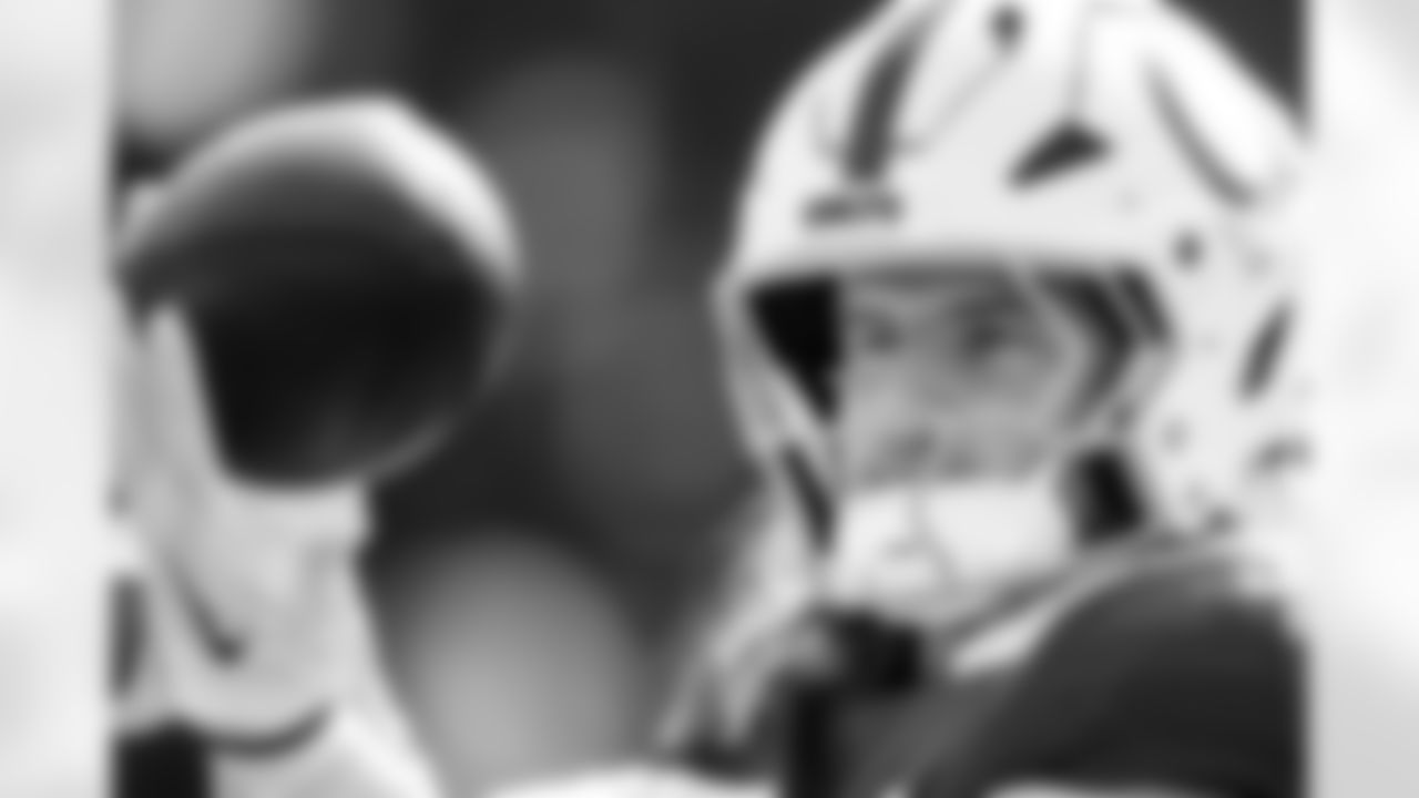 TE Tyler Warren #84