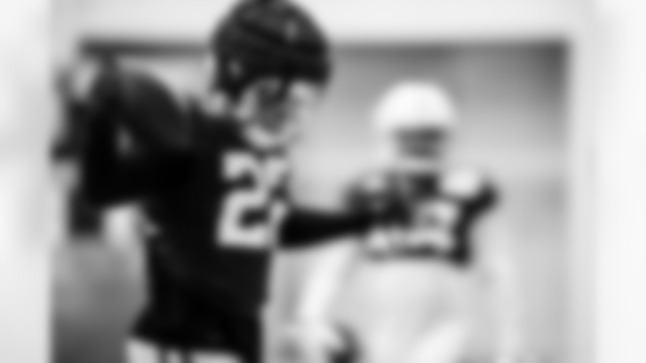 RB Jonathan Taylor #28