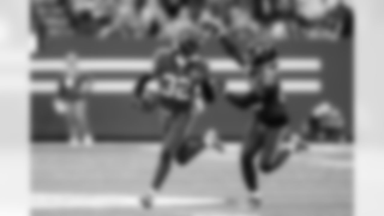 32 S Julian Blackmon , 23 CB Kenny Moore II