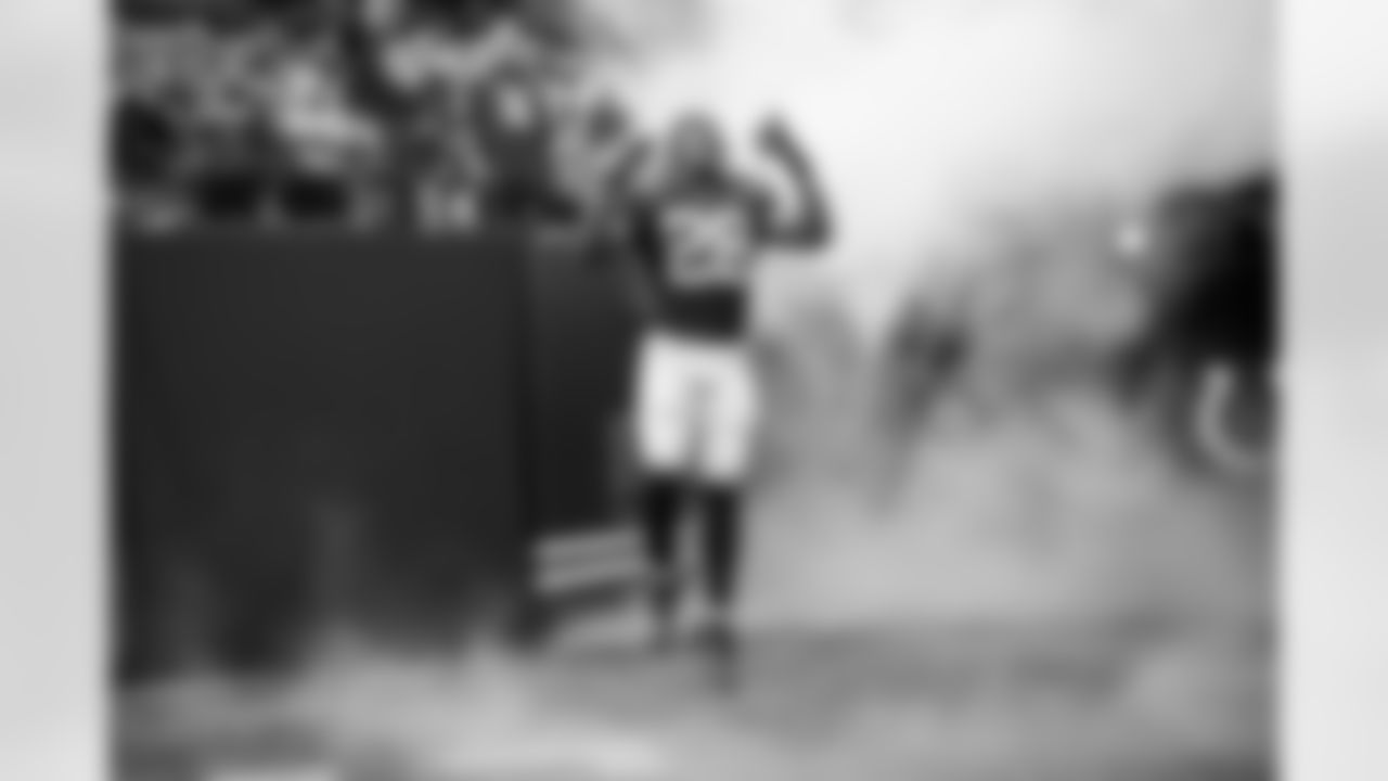 RB Jonathan Taylor #28