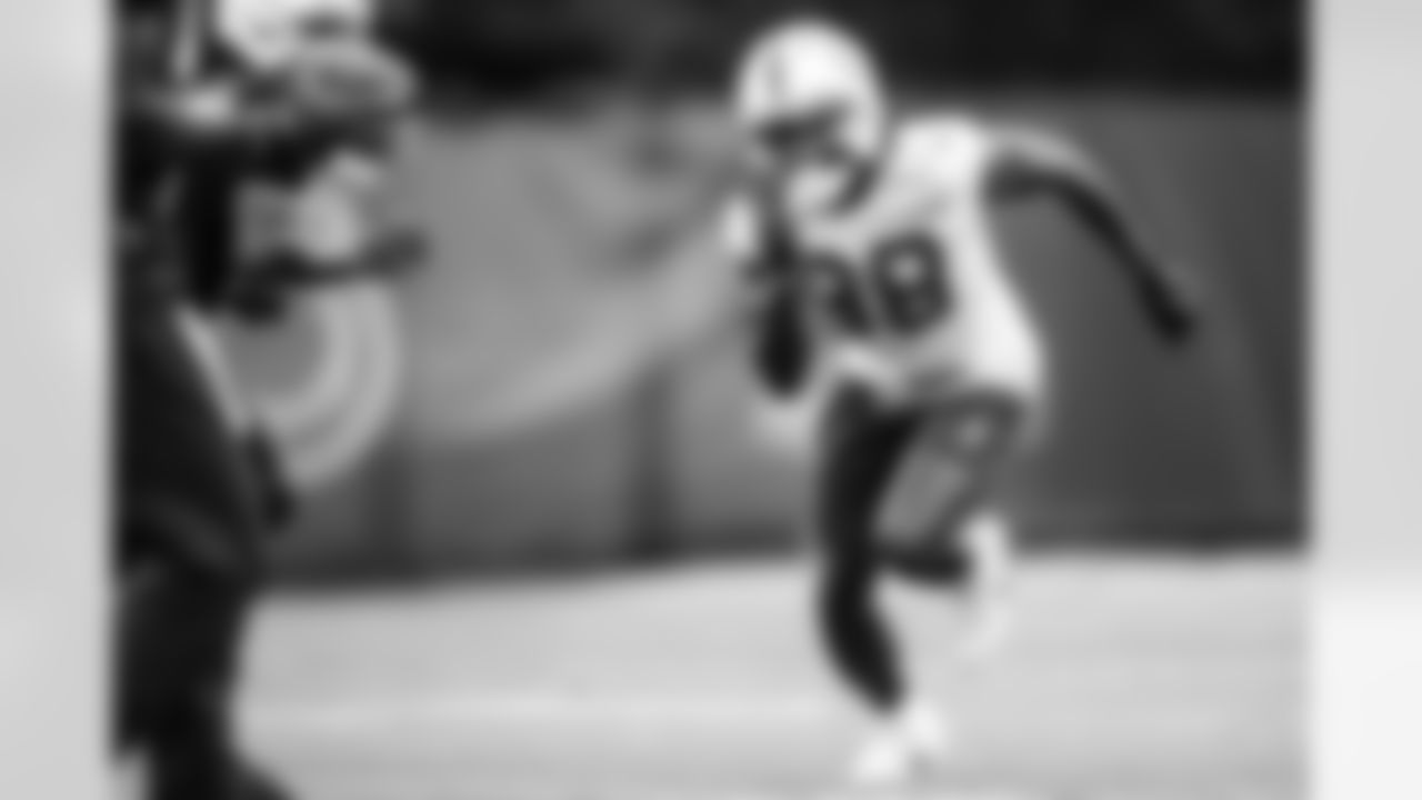CB Chris Lammons #38