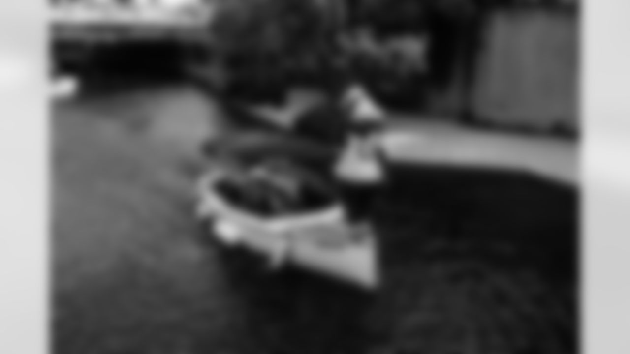2025_0905_Canal_Blueing_64912