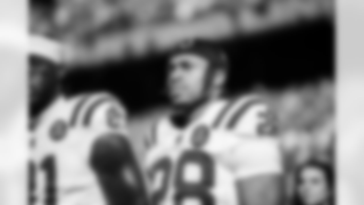 RB Jonathan Taylor #28