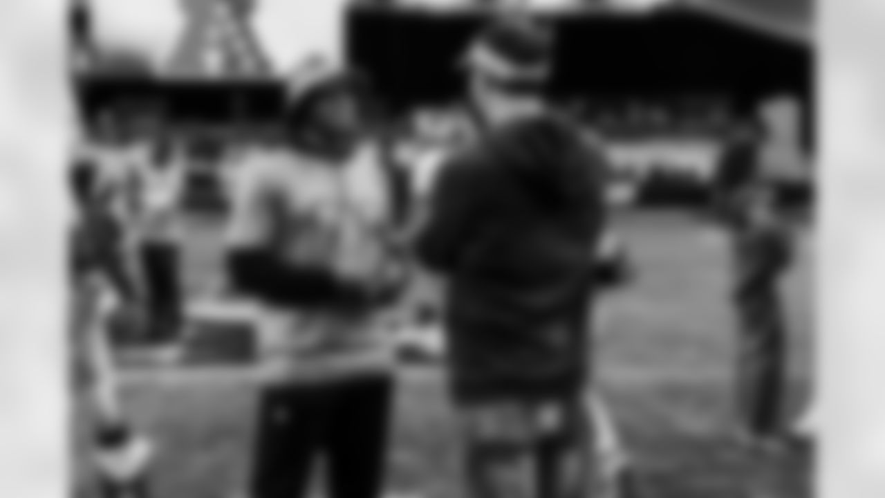 RB Jonathan Taylor #28