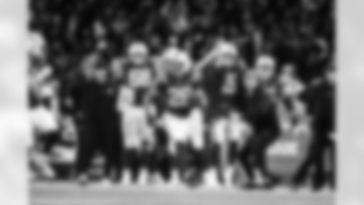 RB Jonathan Taylor #28