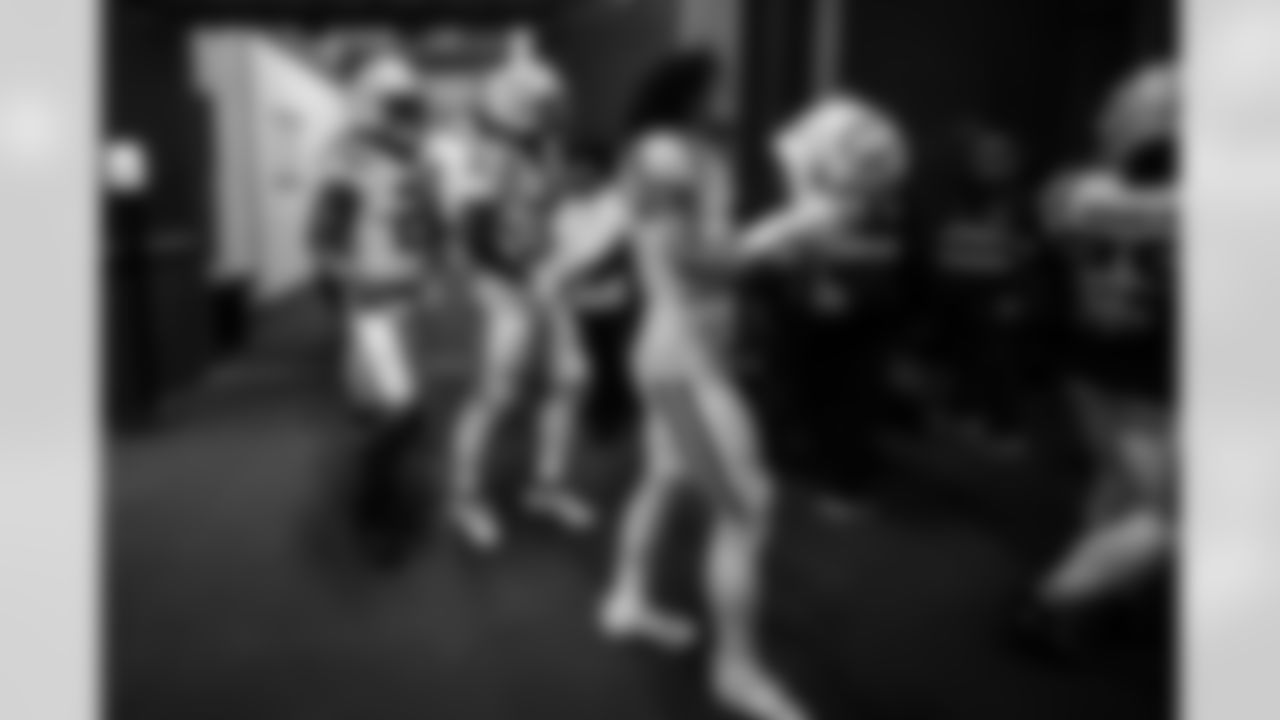 WR Josh Downs #2, RB Tyler Goodson #31, WR Anthony Gould #6 and RB Ameer Abdullah #26