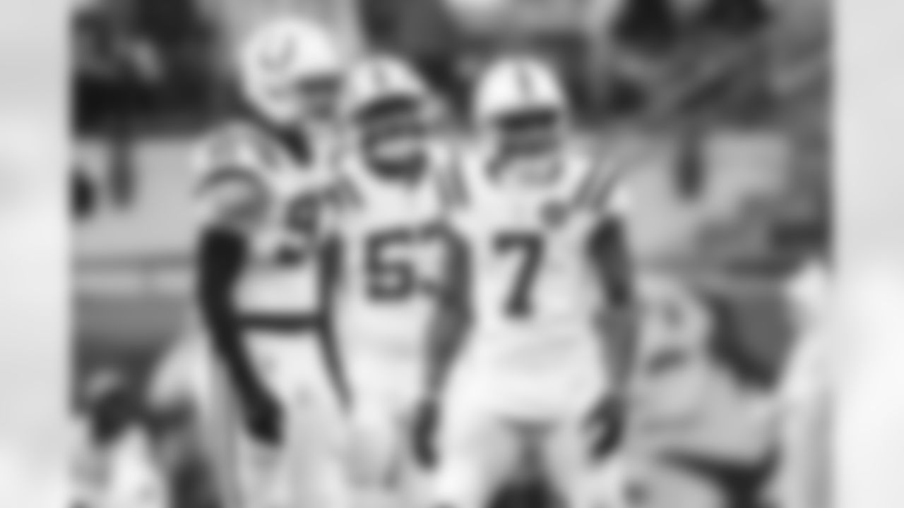 DE Laiatu Latu #97, LB Germaine Pratt #53 and CB Charvarius Ward #7