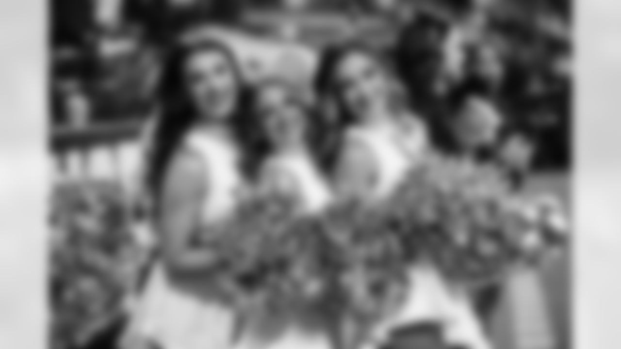 Sophia S., Maddy O. and Hannah O.