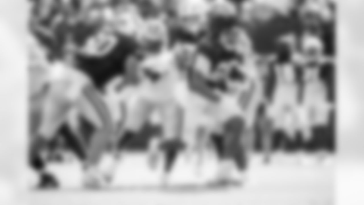 RB Jonathan Taylor #28