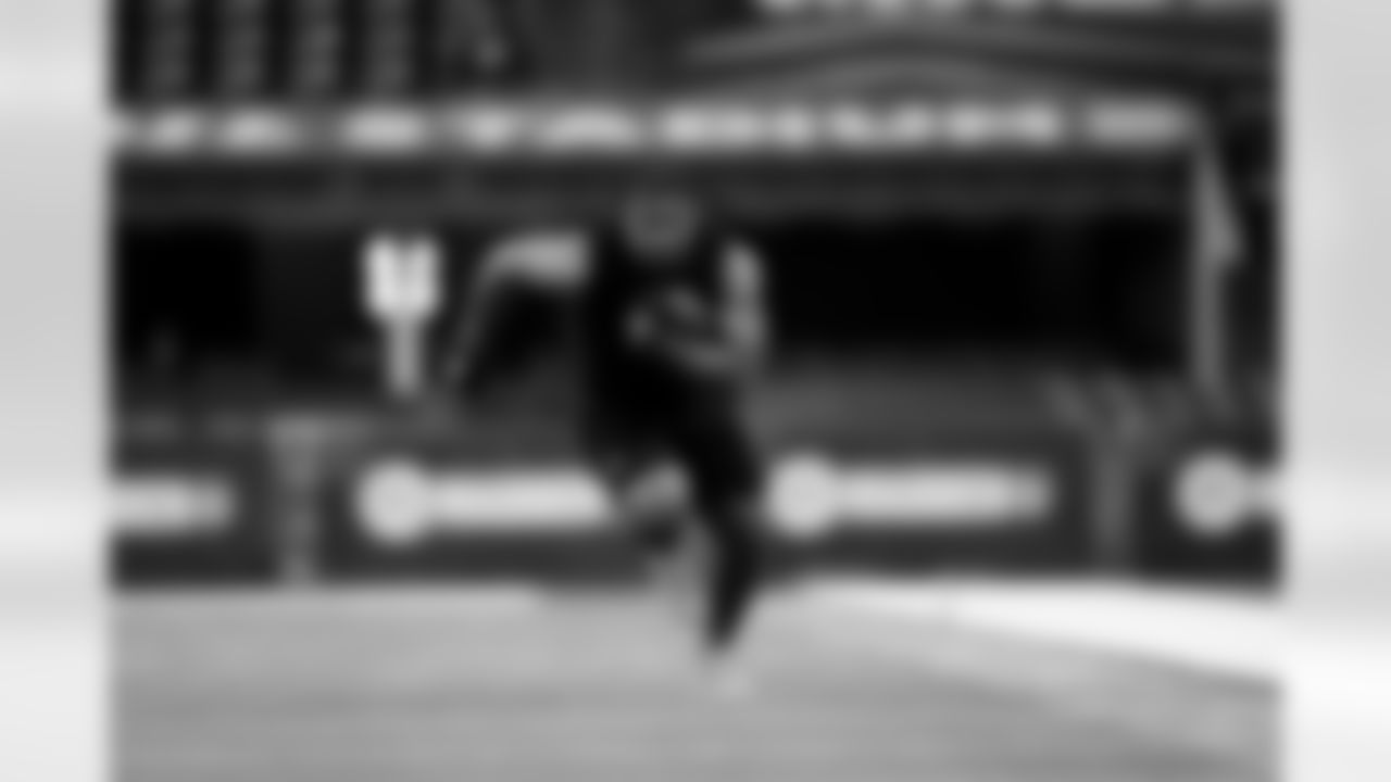 Texas A&M linebacker Taurean York (29) participates in a drill during the 2026 NFL Scouting Combine on Thursday, February 26, 2026 in Indianapolis, Indiana. (Cooper Neill/NFL)