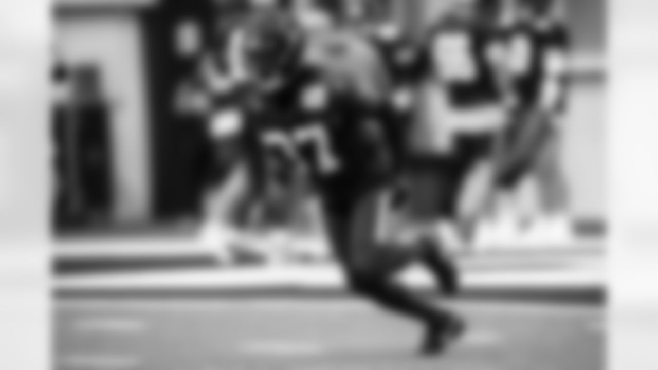 RB Ulysses Bentley IV #37