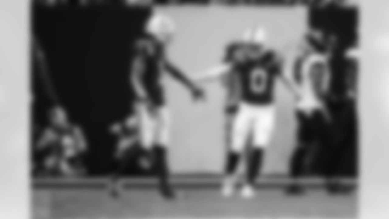 CB Sauce Gardner #1 and S Camryn Bynum #0