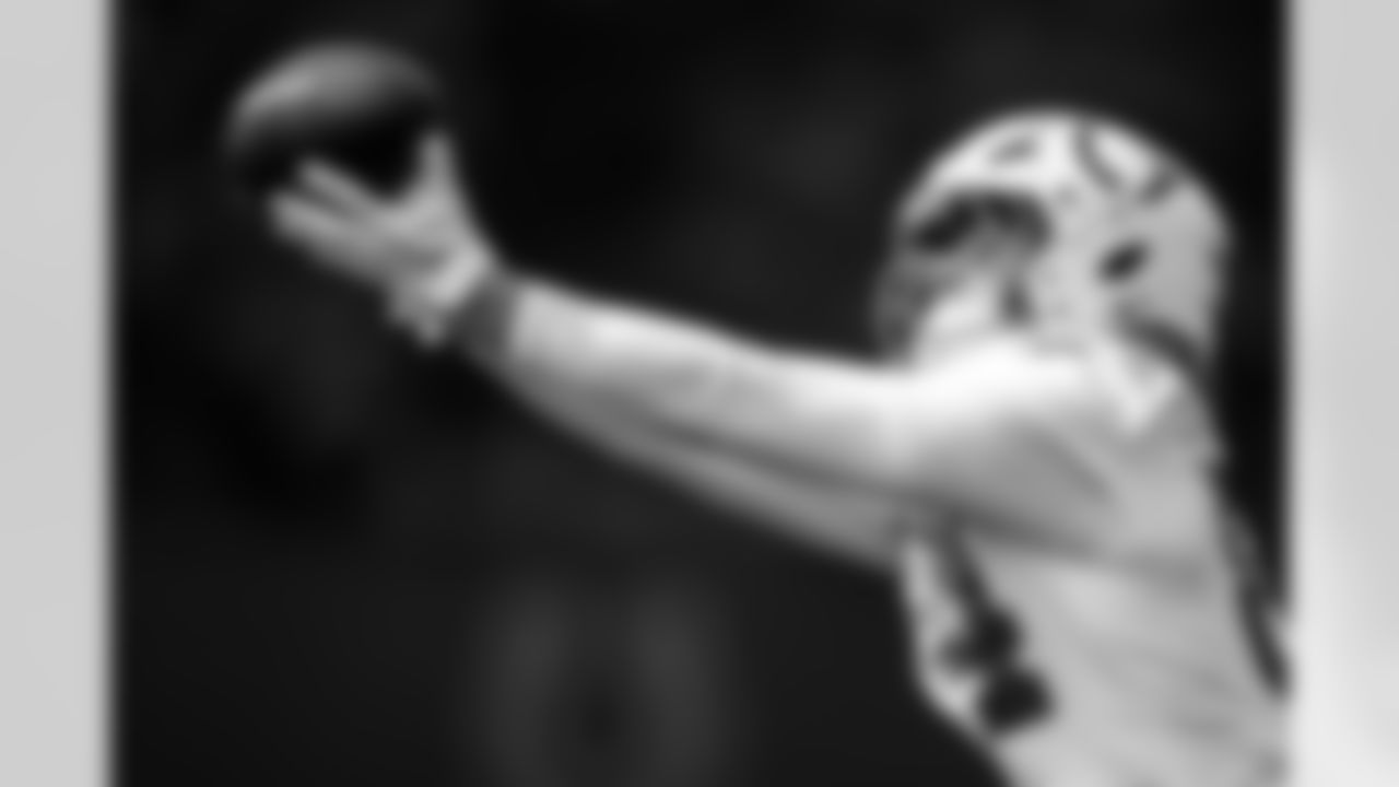 TE Tyler Warren #84