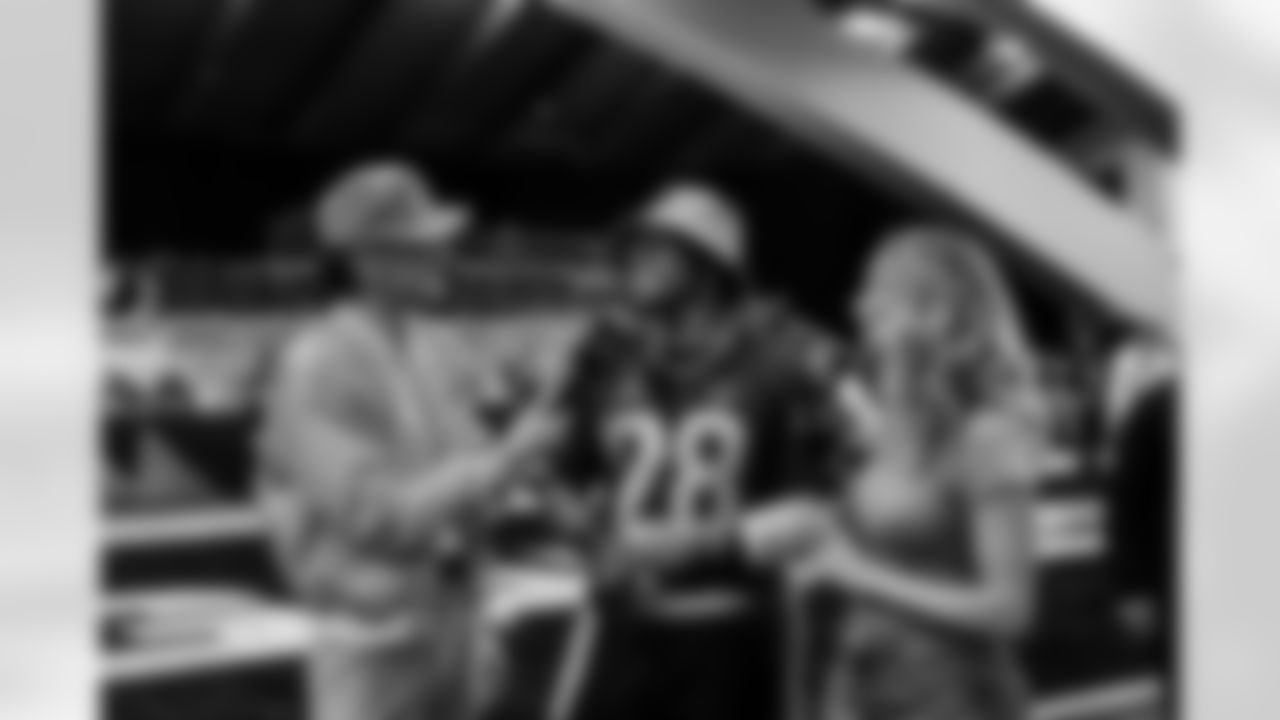 RB Jonathan Taylor #28