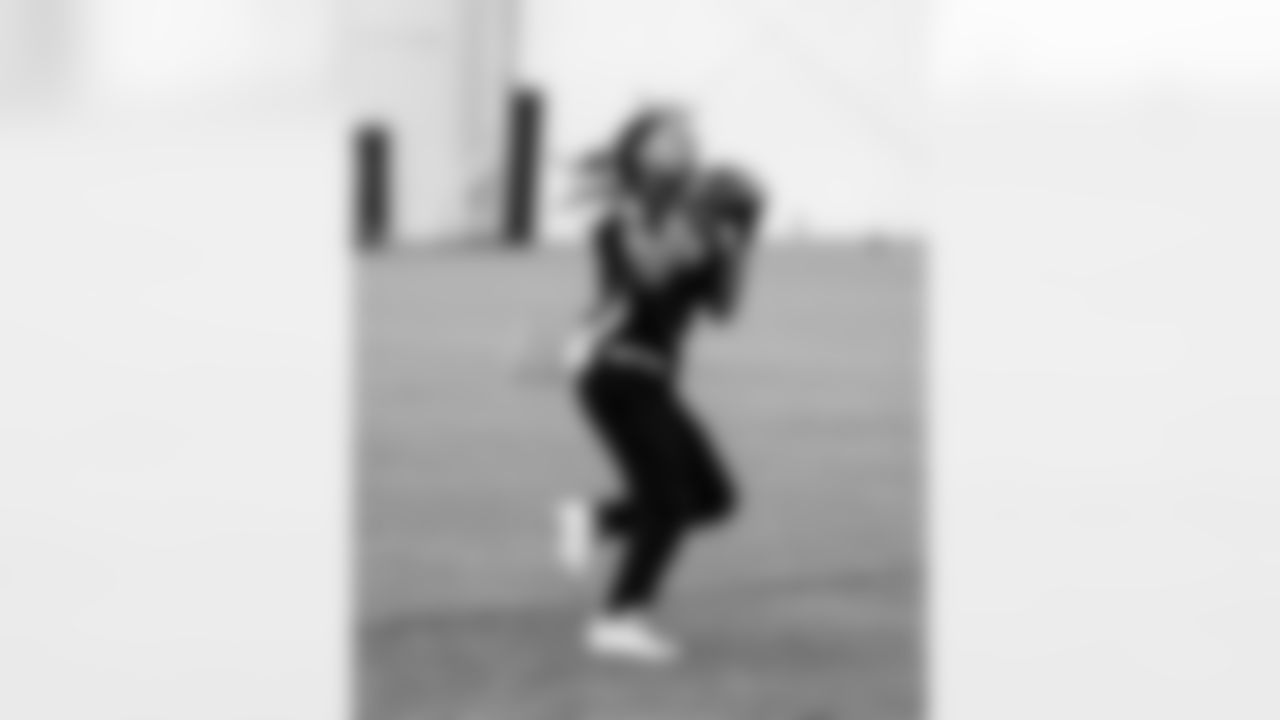 2025_0517_GIRLS_FLAG_CLINIC_0897