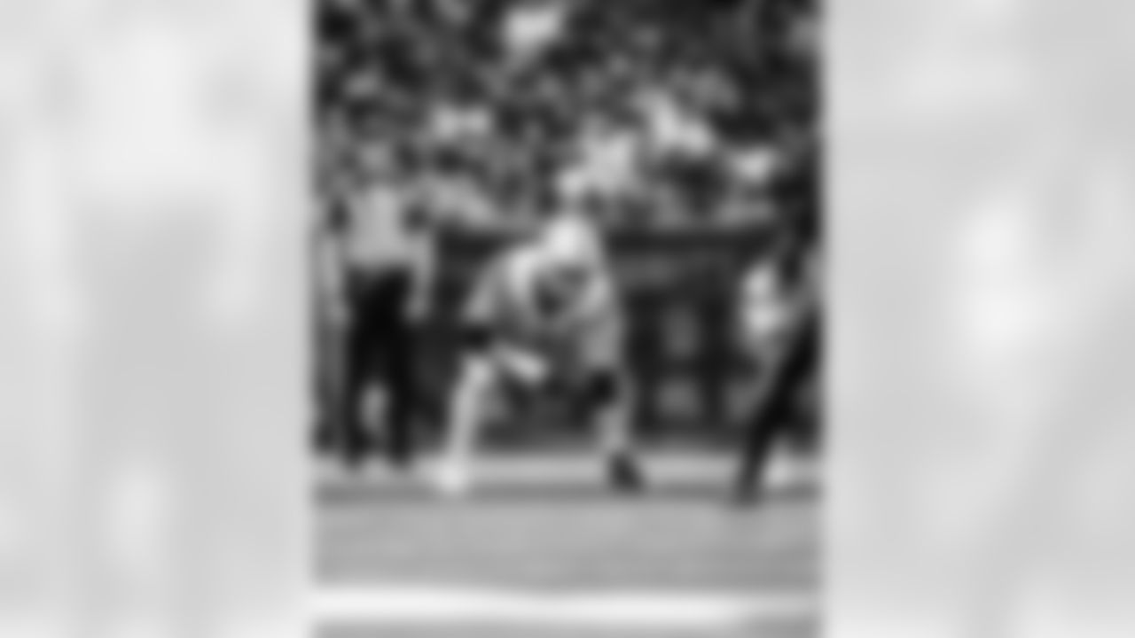 G Quenton Nelson #56