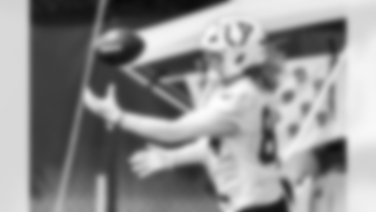 TE Tyler Warren #84