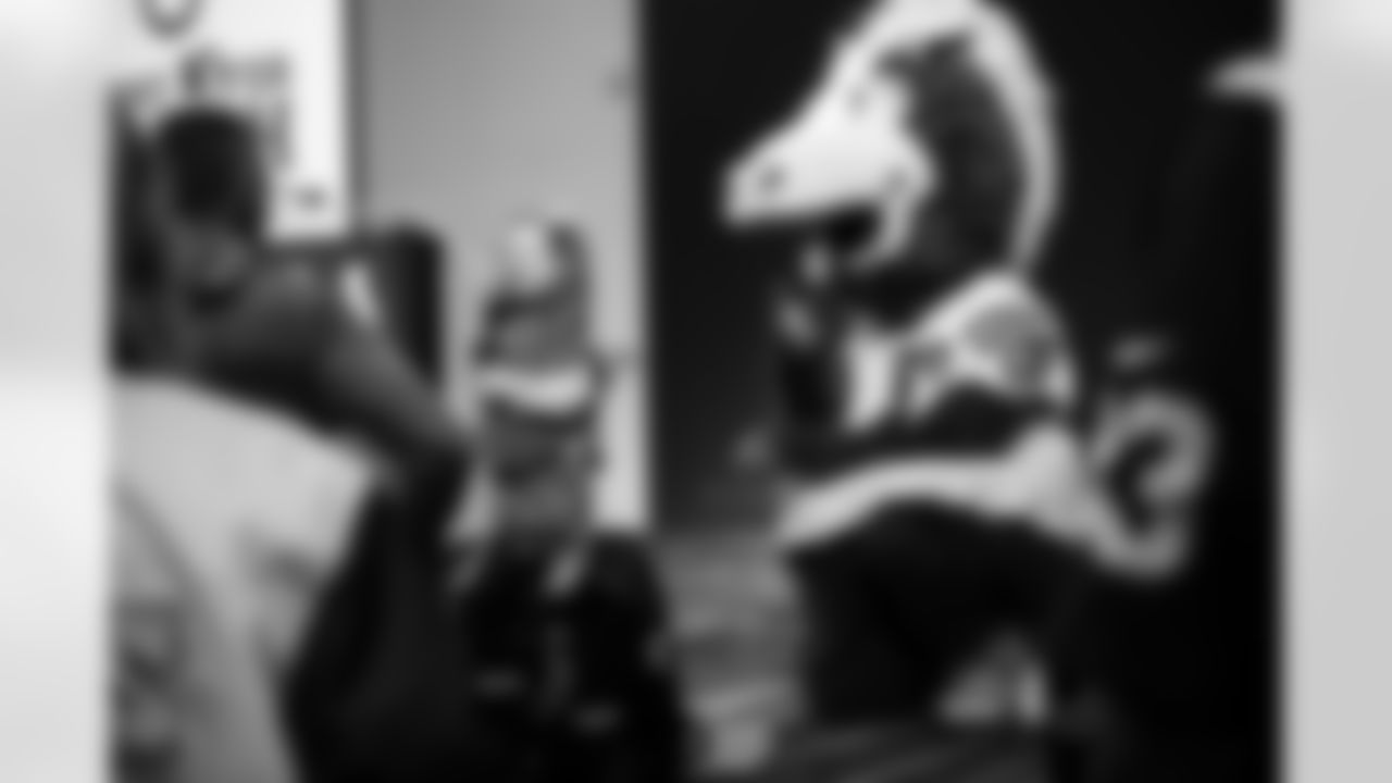 2025_1216_Books_for_Youth_29851