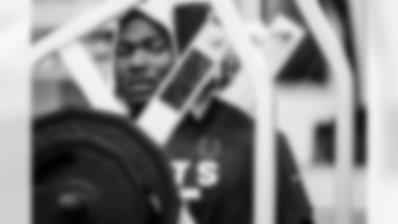 DE Tyquan Lewis #94