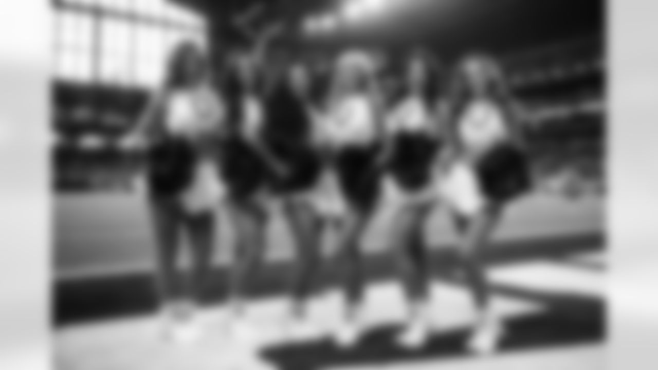 Morgan M., Danae M., Diva H., Alyssa R., Sophia S. and Hannah O.