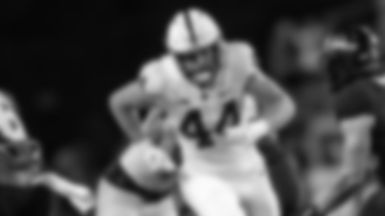 Penn State tight end Tyler Warren (44) during an NCAA football game against the Purdue on Thursday, Sept. 1, 2022, in West Lafayette, Ind. (AP Photo/Doug McSchooler)