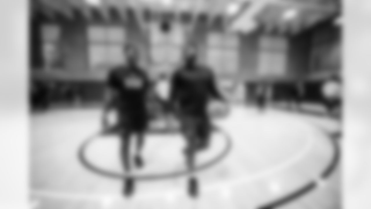CB David Long Jr. #34 and CB Samuel Womack III #33