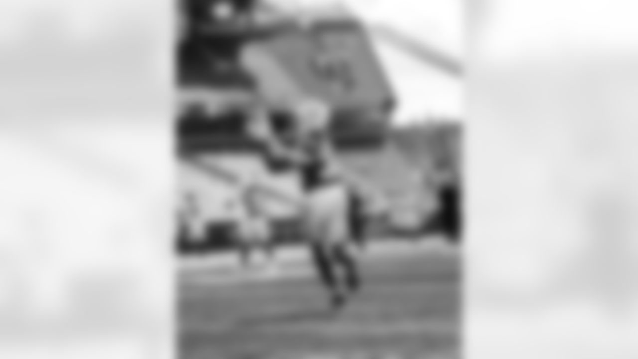 CB Johnathan Edwards #35