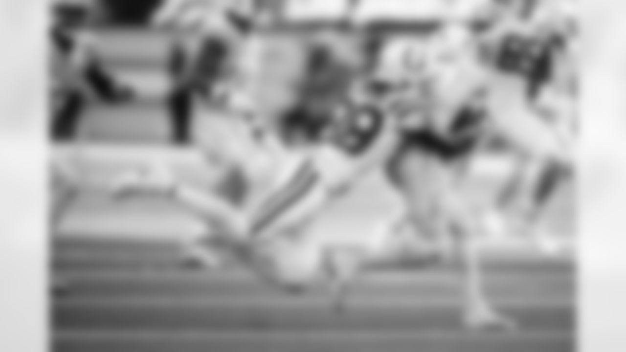 CB Chris Lammons #38