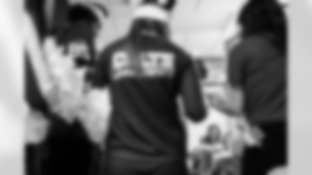 TE Drew Ogletree #85