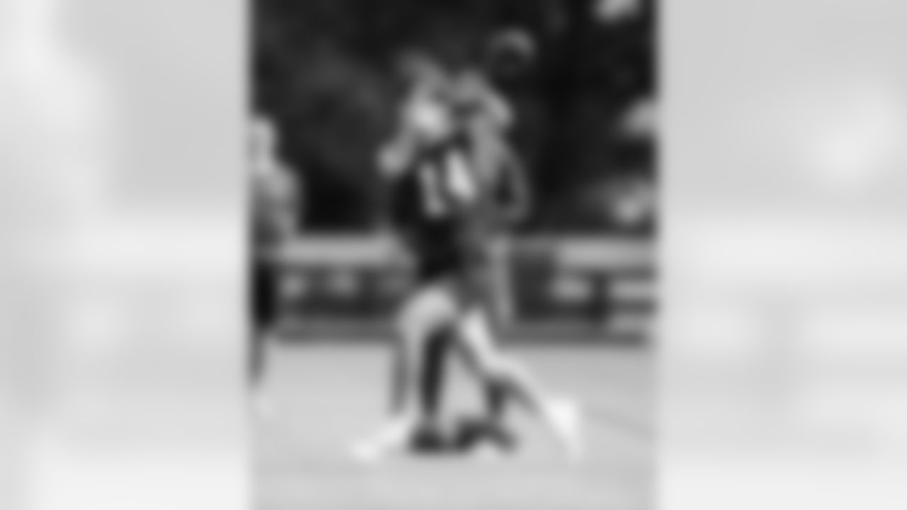 14 WR Alec Pierce