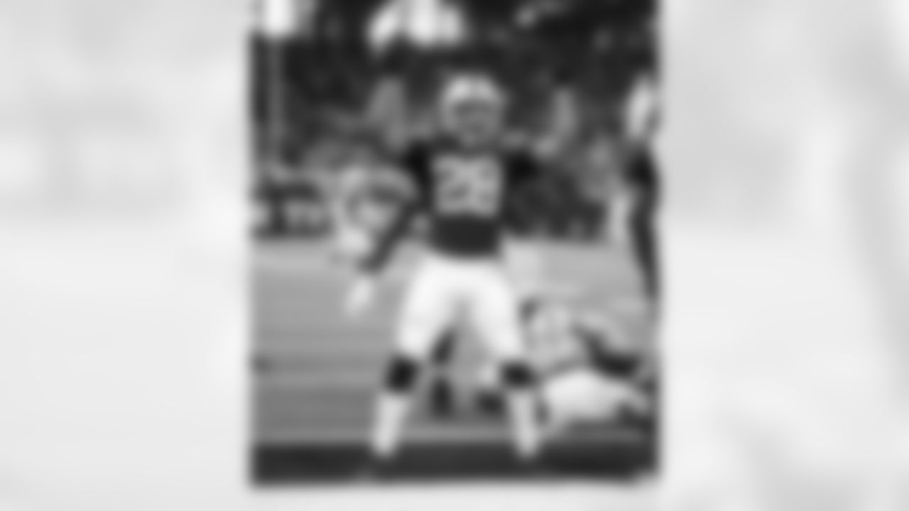 RB Jonathan Taylor #28