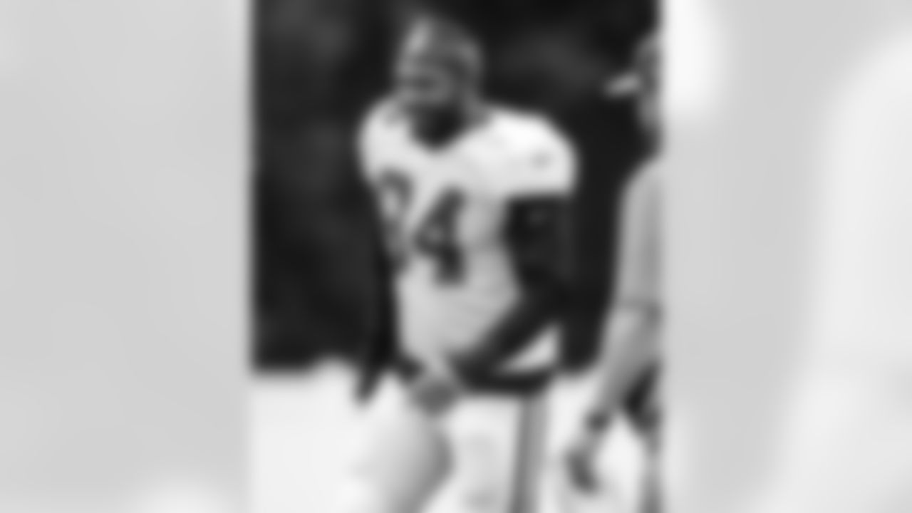 DE Tyquan Lewis #94