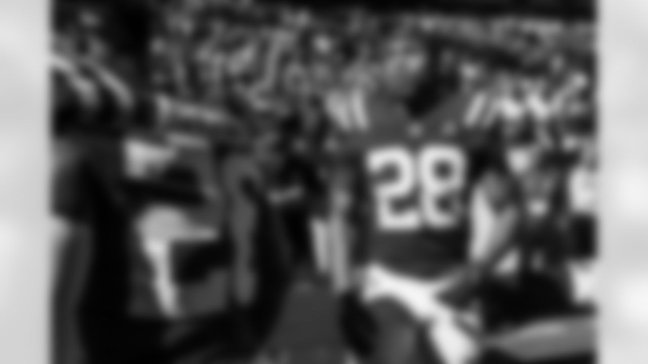 RB Jonathan Taylor #28
