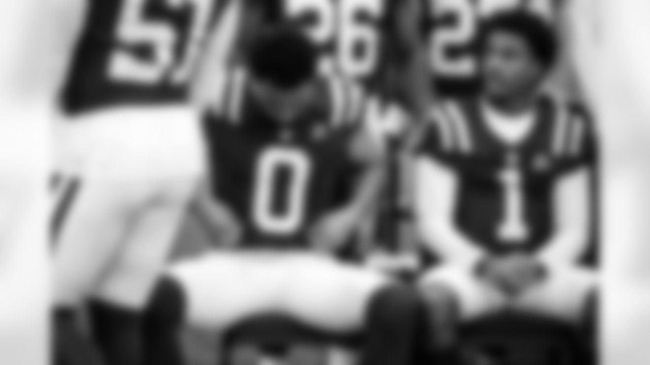 S Camryn Bynum #0 and WR Josh Downs #1