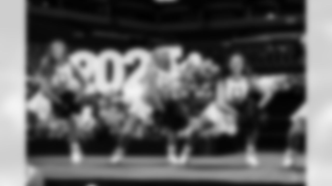 Morgan M., MacLaine F. and Victoria V.