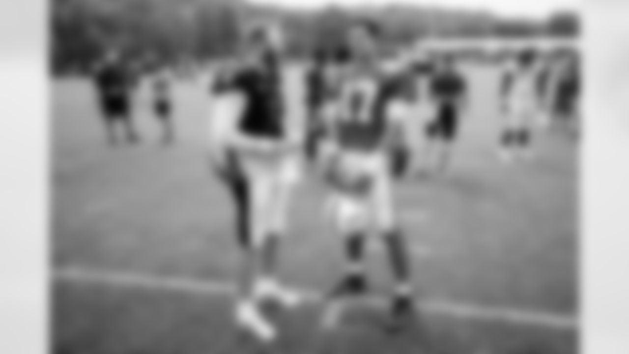 QB Daniel Jones #17
