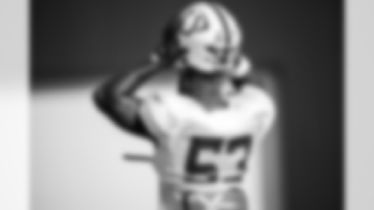 LB Germaine Pratt #53