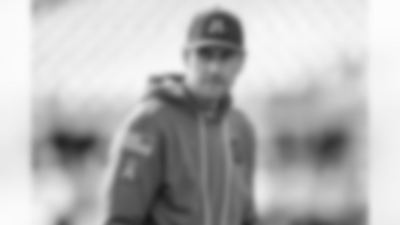 2025_1102_PIT_Pregame_0008