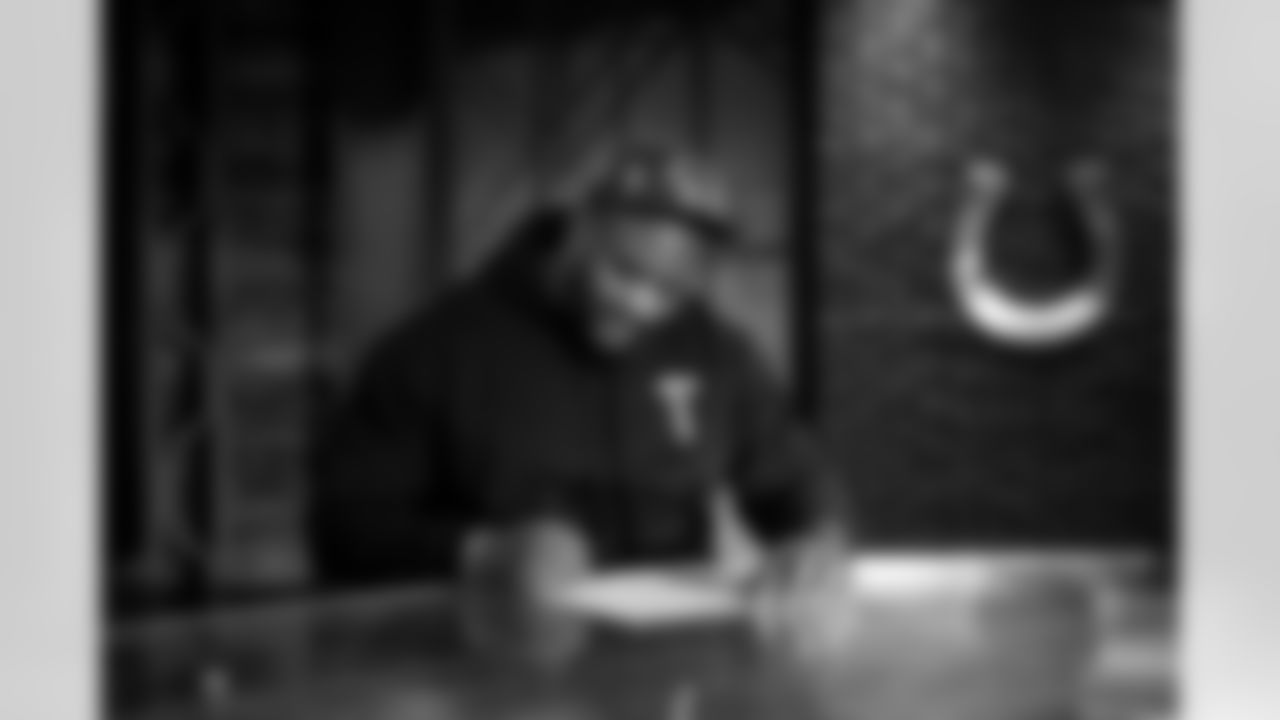 2024_0315_FA_Signing_00033