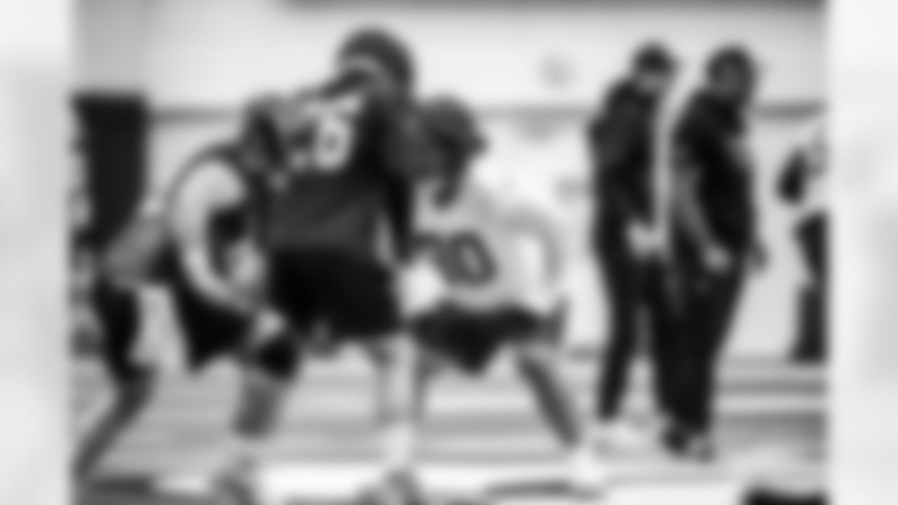 DT Grover Stewart #90